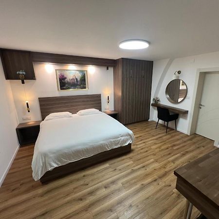 Johny'S Boutique Apartment Хайфа Екстер'єр фото